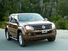 Фото Volkswagen Amarok 4-дв. 2.0 TDI MT 4Motion №10